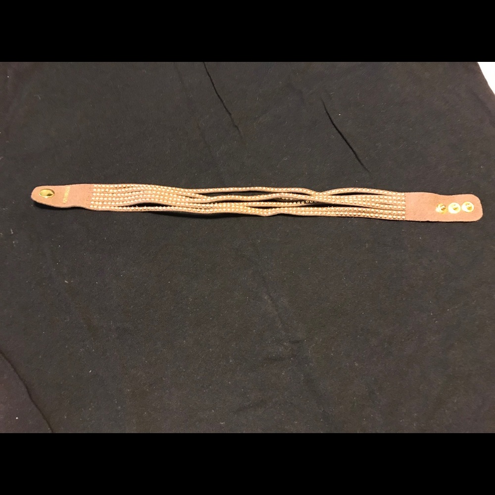 Bracelet
